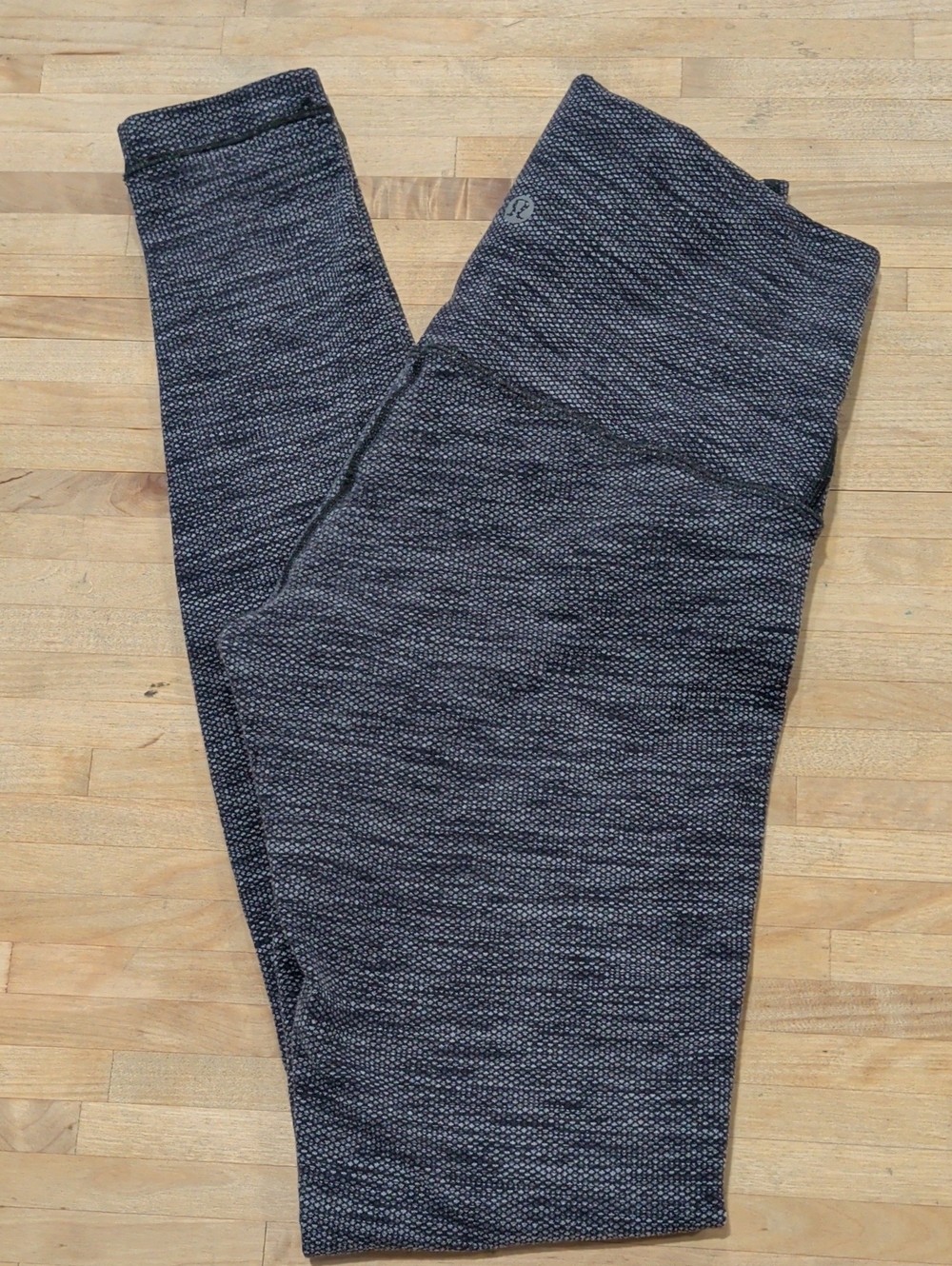 Lululemon Dark Heather Grey Leggings Size 4